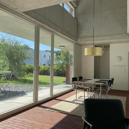 Modernes Architektenhaus Direkt Am Golfplatz Schloss Ranzow. *